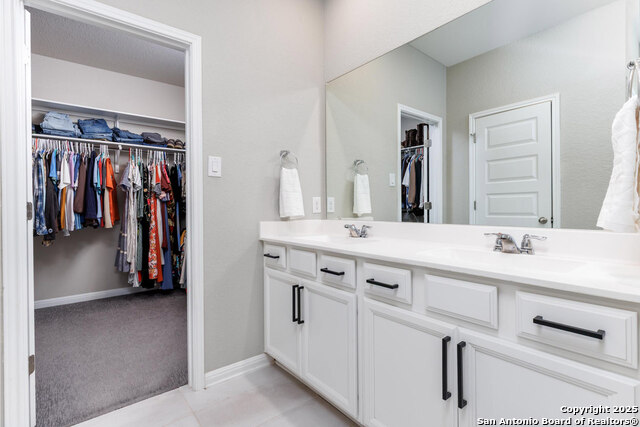 Image 19 of 38 For 2331 Greystone Landing