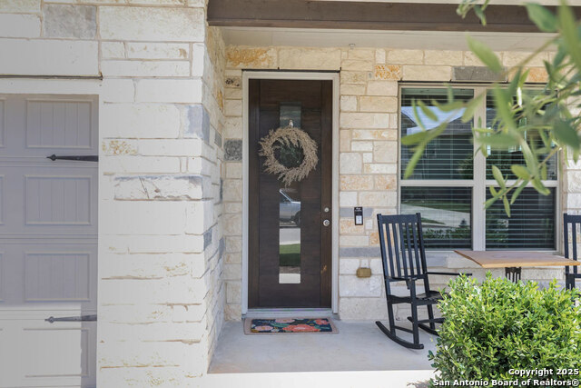 Image 4 of 38 For 2331 Greystone Landing