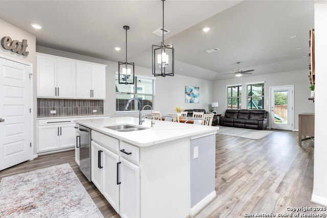 Image 8 of 38 For 2331 Greystone Landing