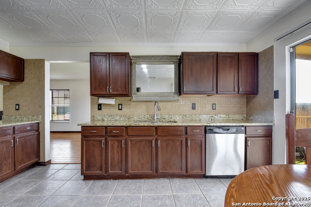 Image 10 of 35 For 16624 Blanco Ky