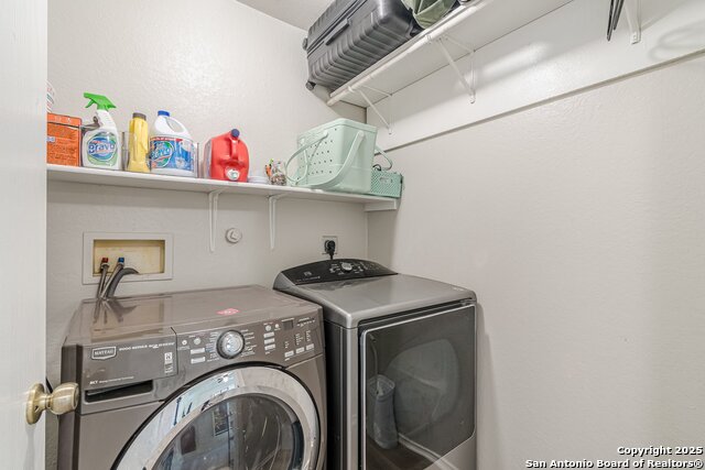 Listing photo id 17 for 609 San Augustine