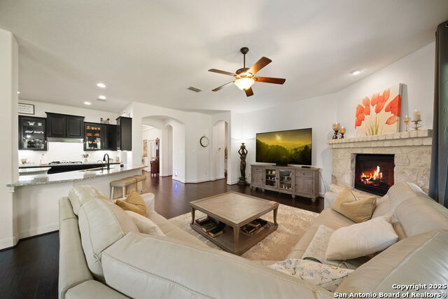 Image 17 of 53 For 26113 Rockwall Parkway