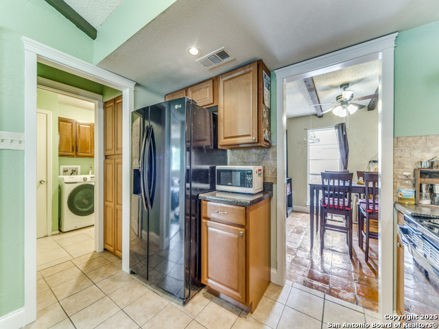 Image 15 of 25 For 6802 Forest Haven S