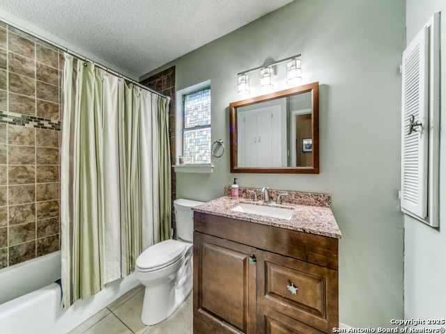 Image 22 of 25 For 6802 Forest Haven S