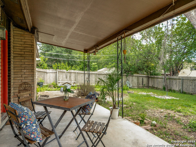 Image 24 of 25 For 6802 Forest Haven S