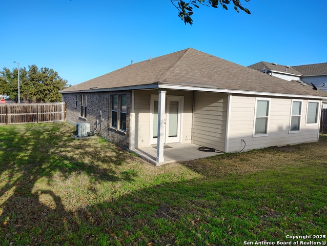 Listing photo id 19 for 8502 Chickasaw