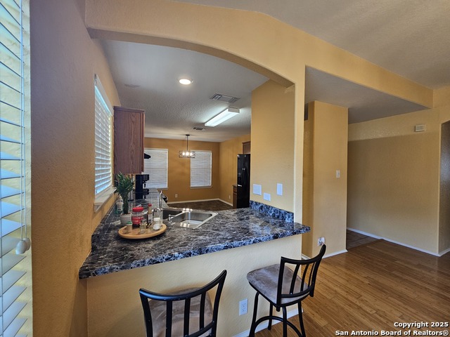 Listing photo id 3 for 8502 Chickasaw
