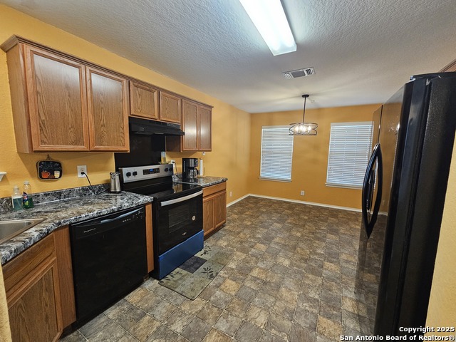 Listing photo id 4 for 8502 Chickasaw