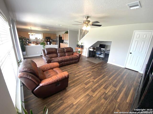Listing photo id 10 for 6802 Knights