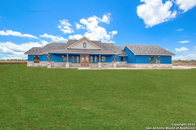 Details for 228 Triple R, La Vernia, TX 78121