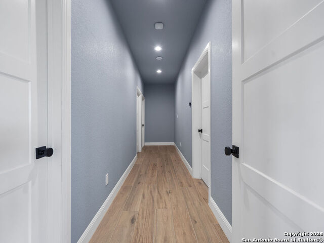 Listing photo id 18 for 228 Triple R