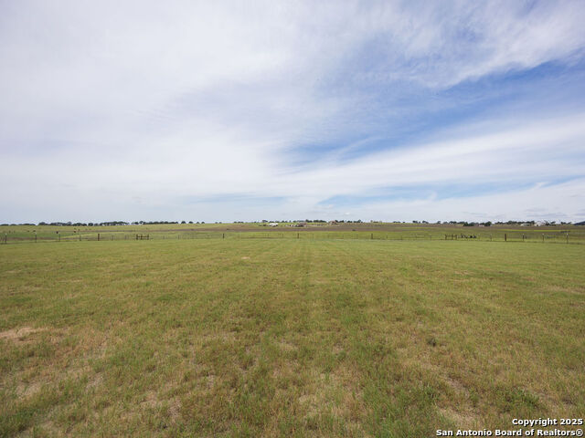 Listing photo id 32 for 228 Triple R