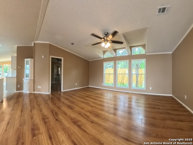 Image 11 of 23 For 1108 Hillside Oaks
