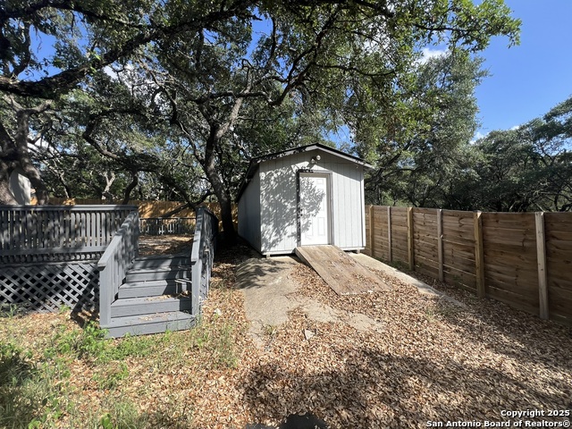 Image 7 of 23 For 1108 Hillside Oaks