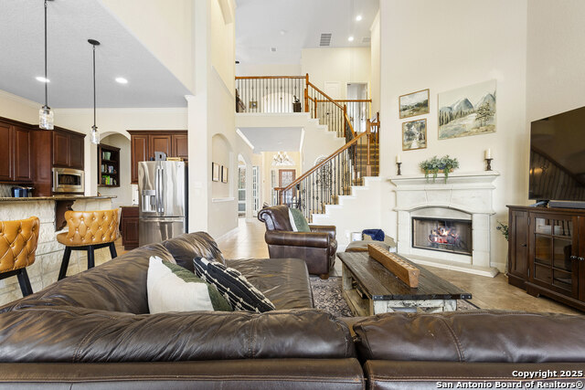 Image 13 of 44 For 9718 Rosemire Way