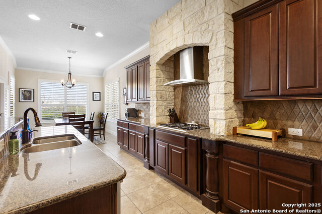 Image 17 of 44 For 9718 Rosemire Way
