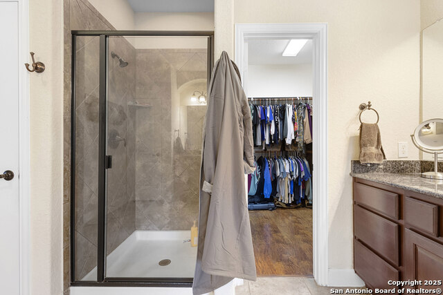 Image 24 of 44 For 9718 Rosemire Way