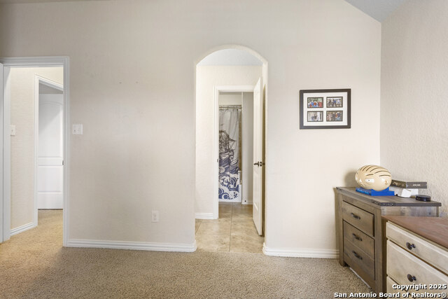 Image 32 of 44 For 9718 Rosemire Way
