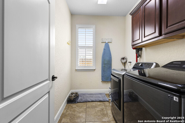 Image 40 of 44 For 9718 Rosemire Way