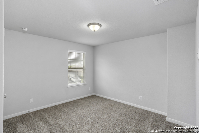 Image 15 of 31 For 13829 Chester Knoll