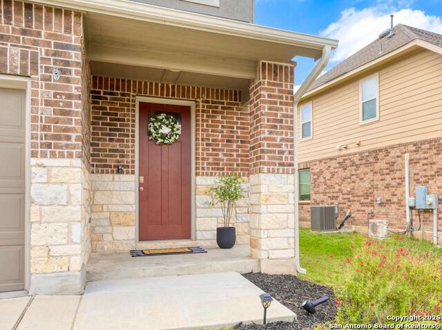 Image 3 of 31 For 13829 Chester Knoll