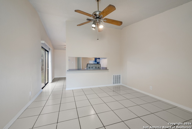 Listing photo id 2 for 2851 Coral Field