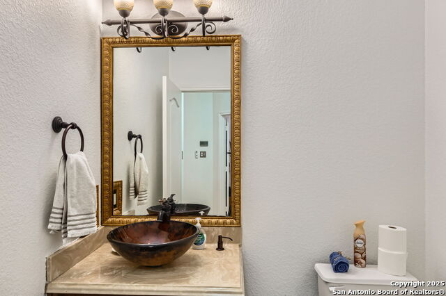 Image 15 of 30 For 1406 Osprey Heights