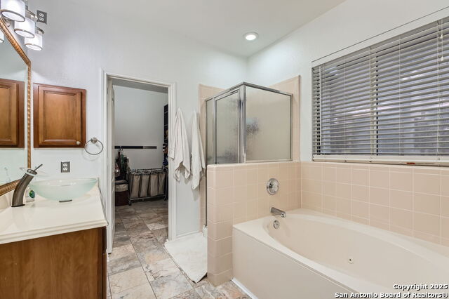 Image 20 of 30 For 1406 Osprey Heights