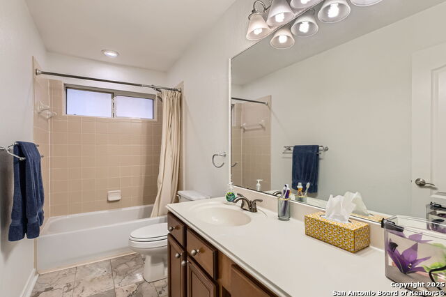 Image 23 of 30 For 1406 Osprey Heights