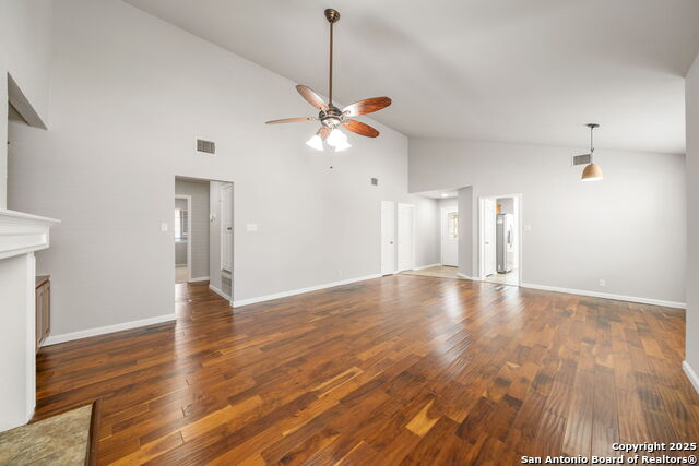 Image 4 of 23 For 6243 Broadmeadow