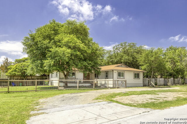 Image 2 of 29 For 8216 Alton Blvd