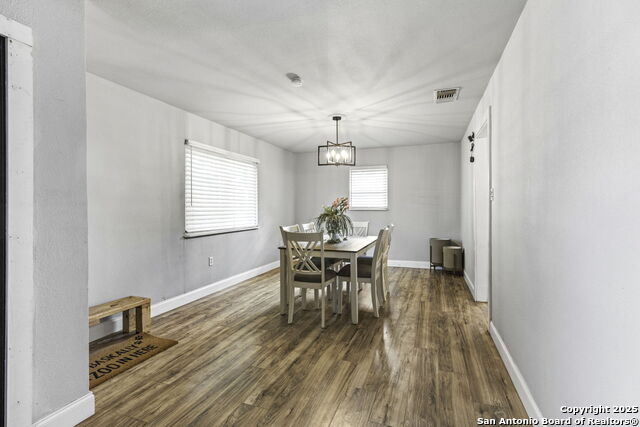 Image 7 of 29 For 8216 Alton Blvd