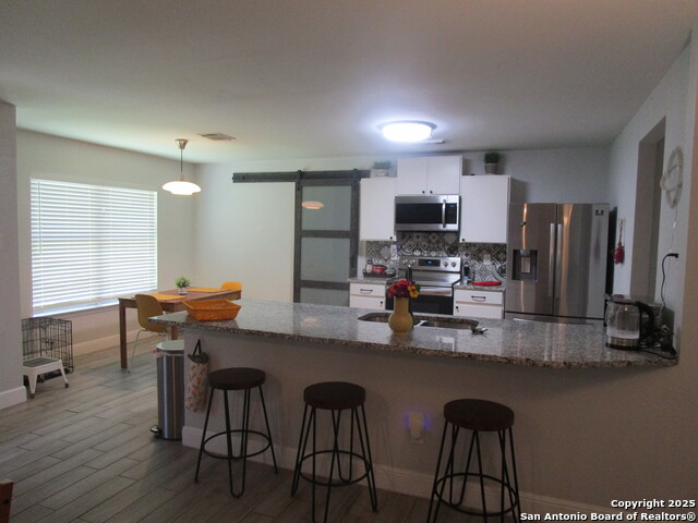 Listing photo id 7 for 9204 Centro Bonito