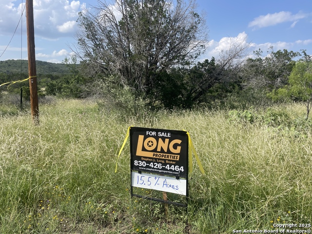 Listing photo id 13 for 000 Private Road 3341