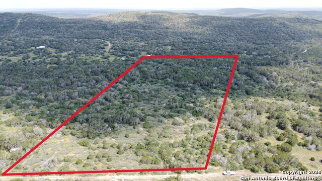 Listing photo id 1 for 000 Private Road 3341