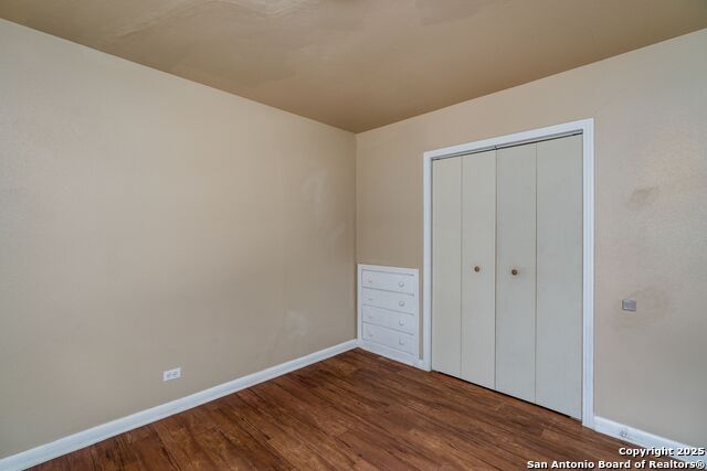 Image 33 of 36 For 222 Laurelwood