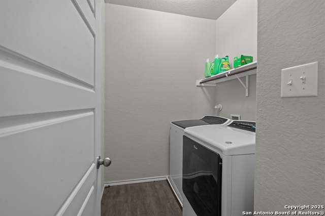 Listing photo id 18 for 10573 Green Lake