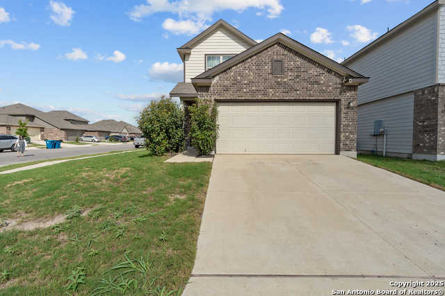 Listing photo id 1 for 10573 Green Lake