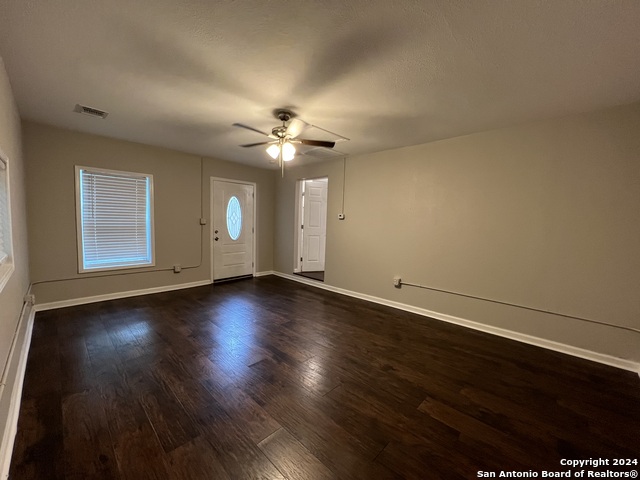 Image 2 of 8 For 333 Woodlawn  2