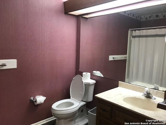 Image 15 of 19 For 14306 Chadbourne St