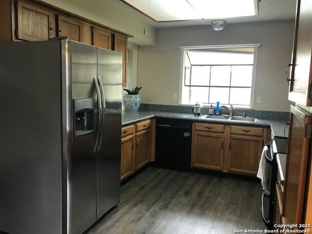 Image 5 of 19 For 14306 Chadbourne St