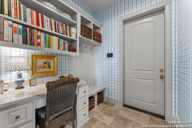 Listing photo id 15 for 149 Bridgewater
