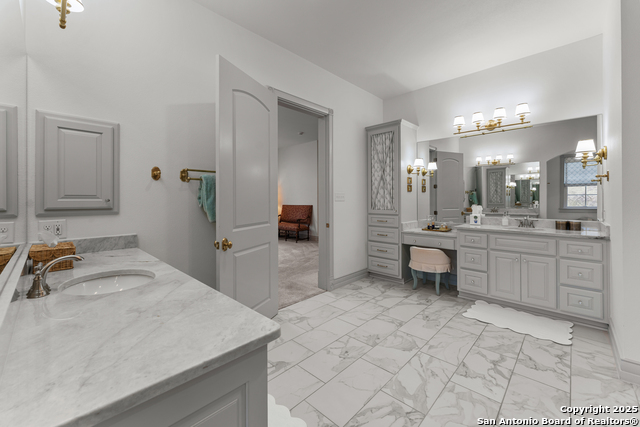 Listing photo id 25 for 149 Bridgewater