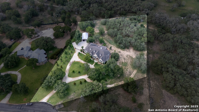 Listing photo id 34 for 149 Bridgewater