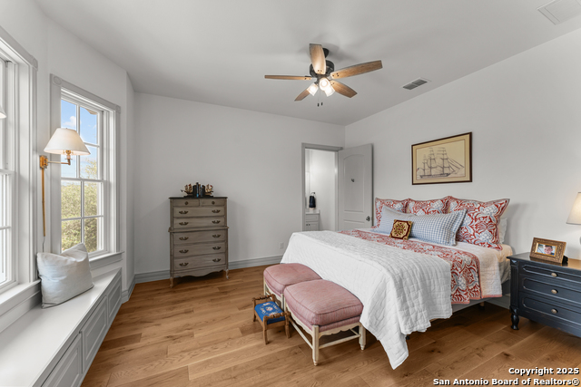 Listing photo id 43 for 149 Bridgewater