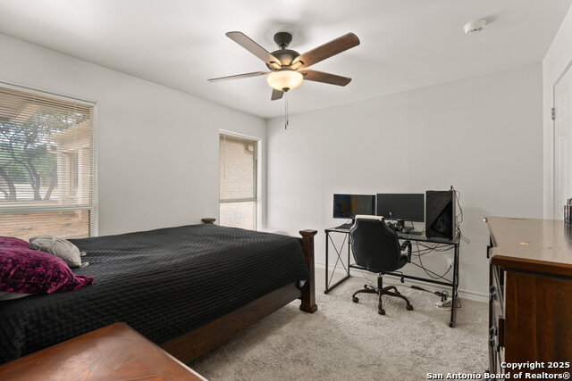 Listing photo id 26 for 585 Oak Bend Drive
