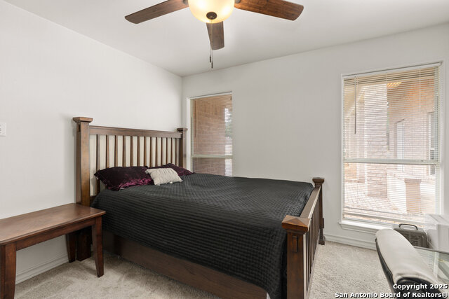 Listing photo id 27 for 585 Oak Bend Drive