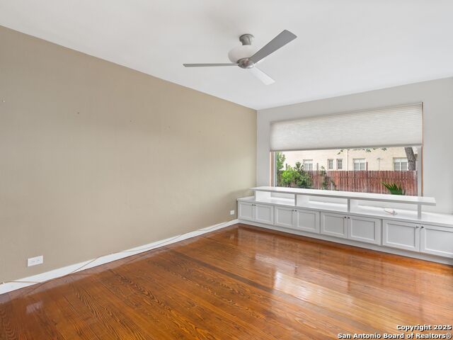 Listing photo id 17 for 148 Terrell