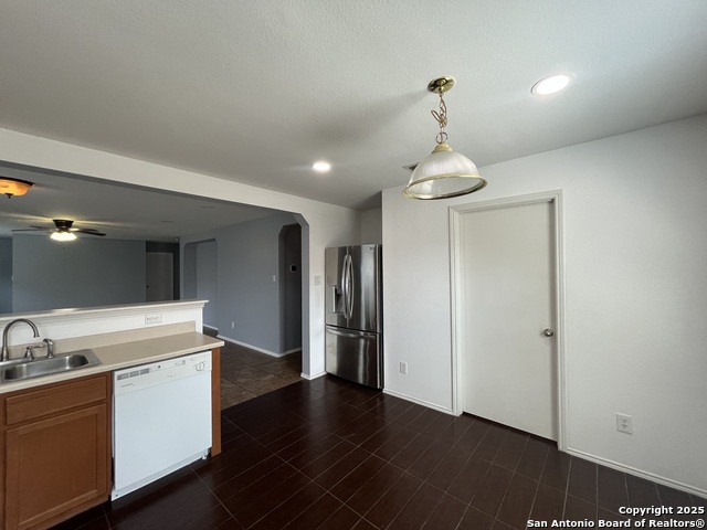 Image 10 of 25 For 16239 Galloping Oak Knoll
