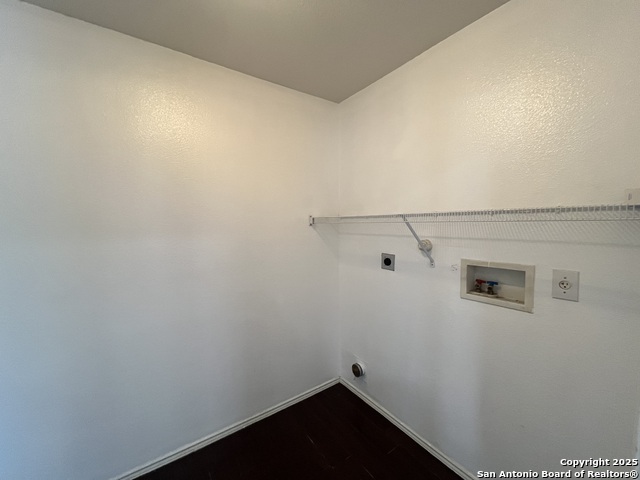 Image 13 of 25 For 16239 Galloping Oak Knoll